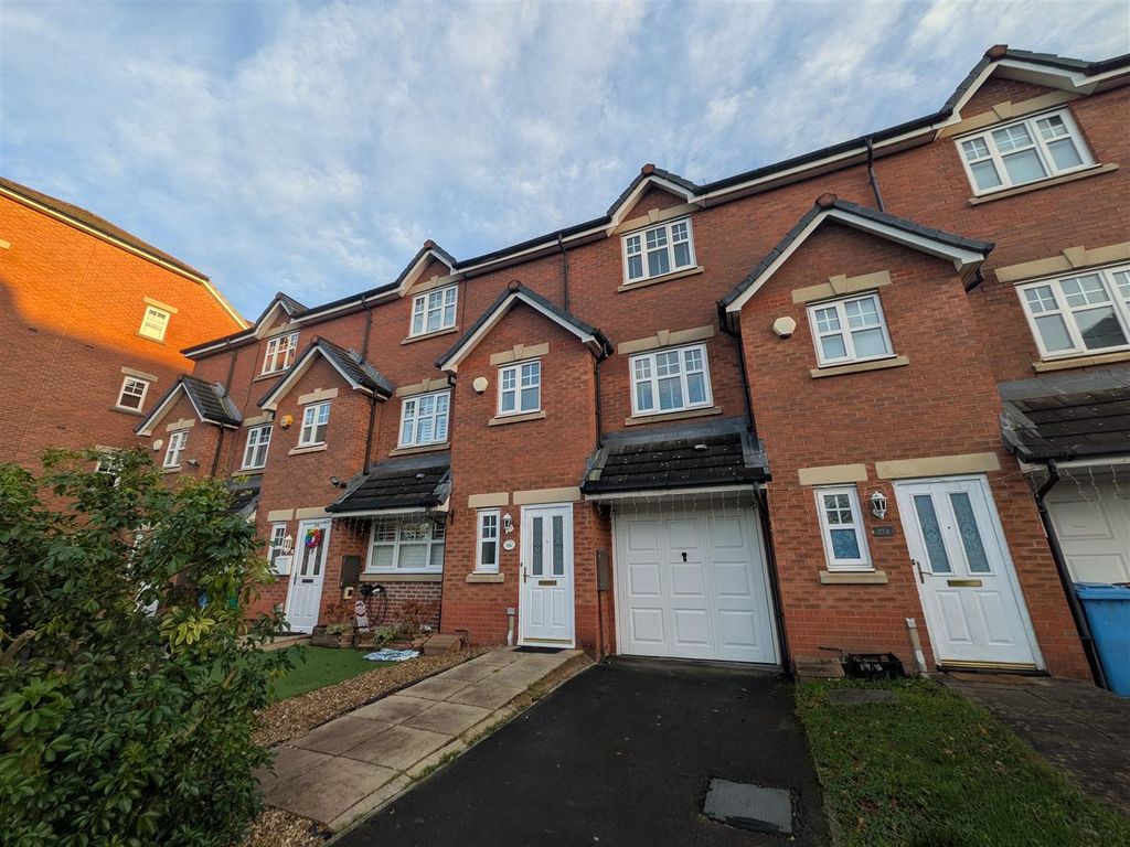 Property photo 1 of 21 External