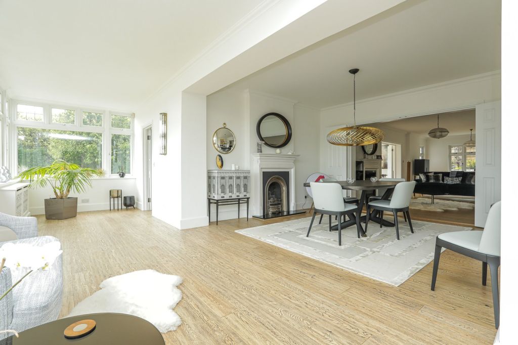 Property photo 2 of 25 Picture 2