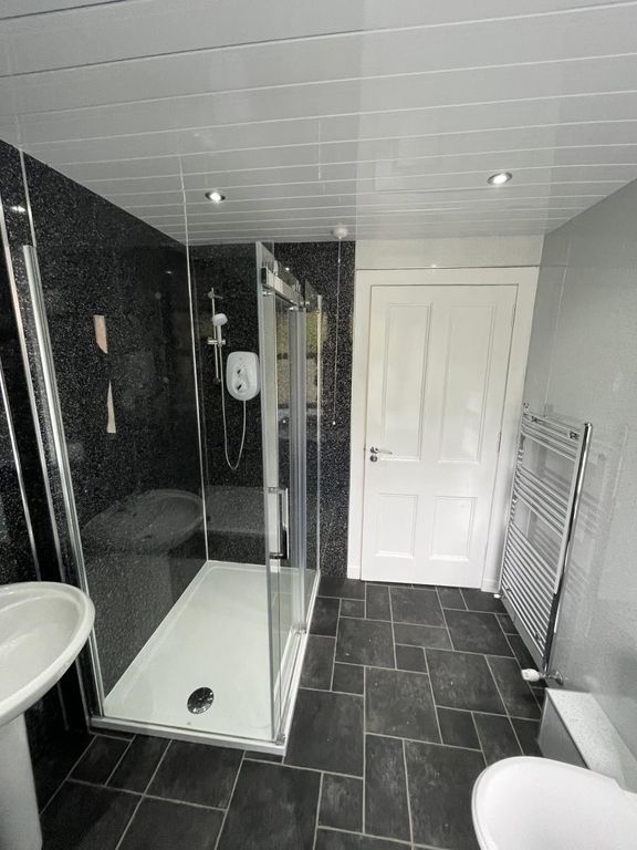Property photo 3 of 10 Gallery