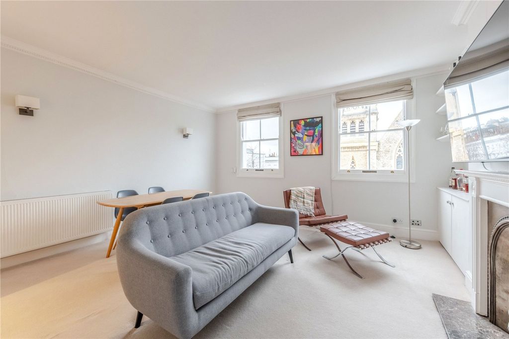 Property photo 2 of 8 Reception Room