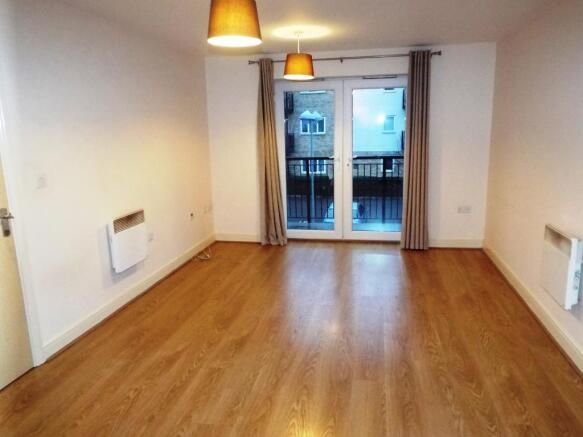 Property photo 3 of 8