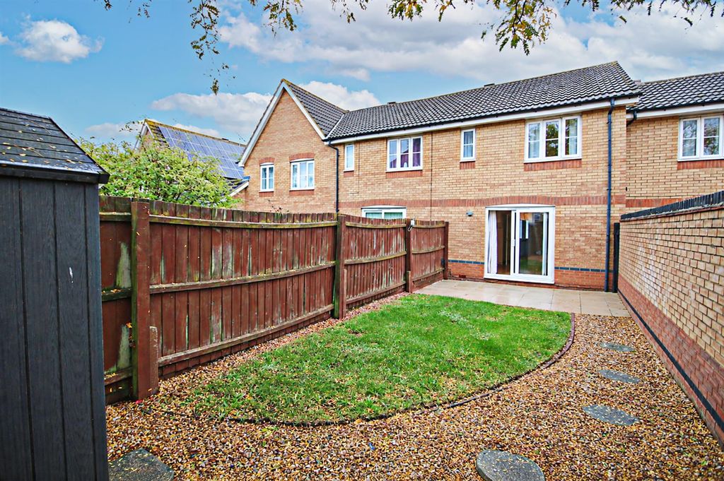 Property photo 2 of 12 91c84415-719c-4458-B9E0-8c3d98272054.Png