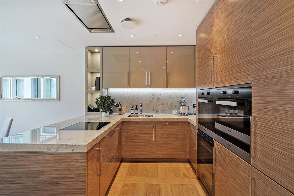 Property photo 2 of 13 Kitchen