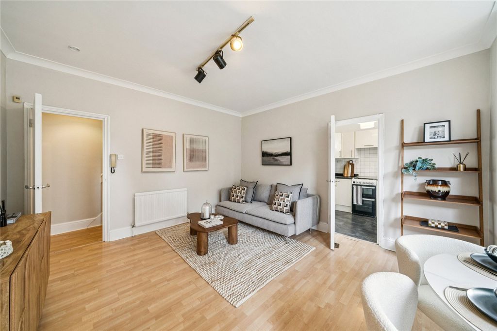 Property photo 3 of 9 Picture No. 08