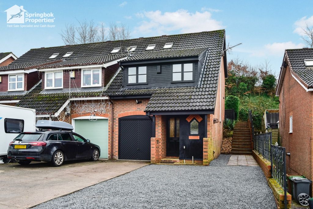 Property photo 1 of 15 Front View