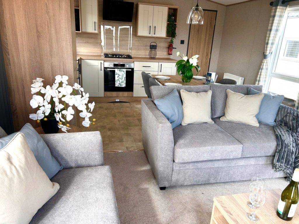 Property photo 2 of 11 Abi Beverley 2027 Car0065678 146414790.Jpeg