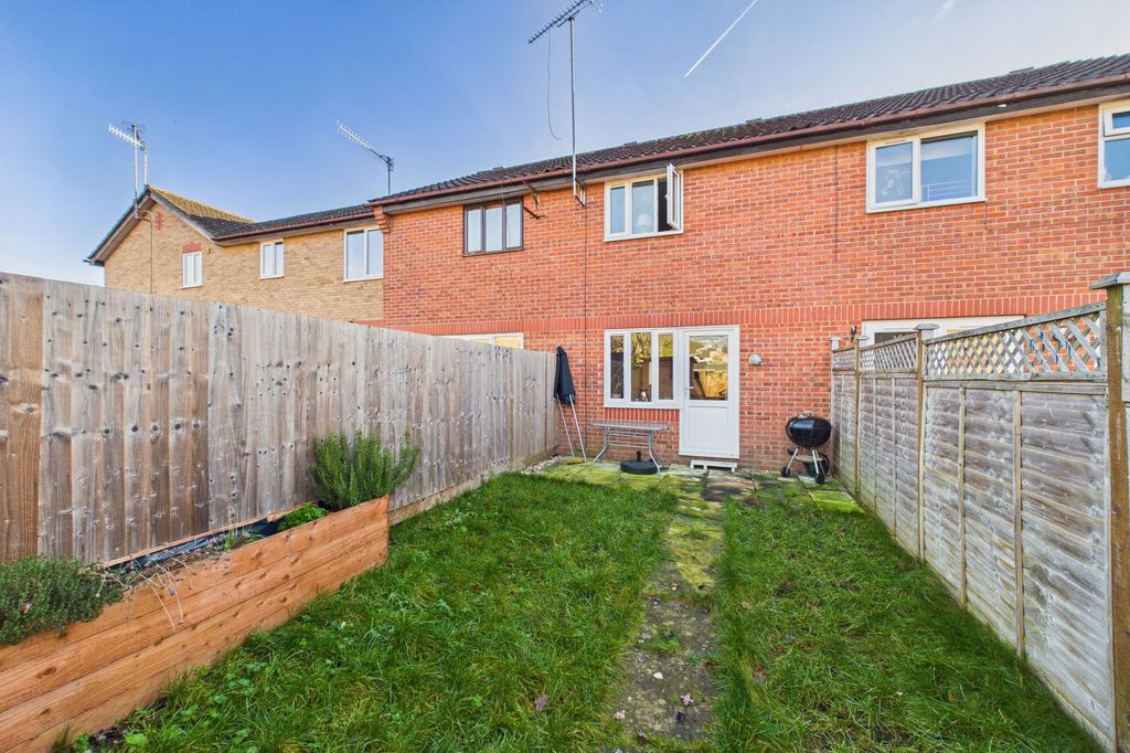 Property photo 3 of 12