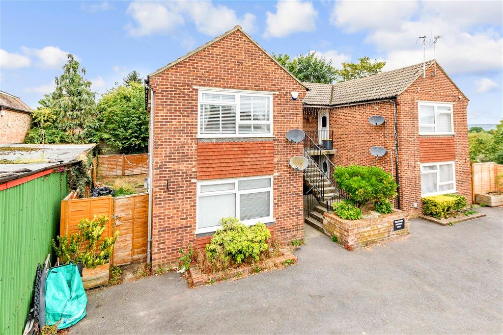 Property photo 3 of 10 External (Web)