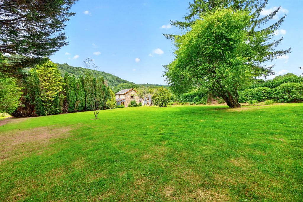 Property photo 2 of 38 Pbox-Img.Jpg