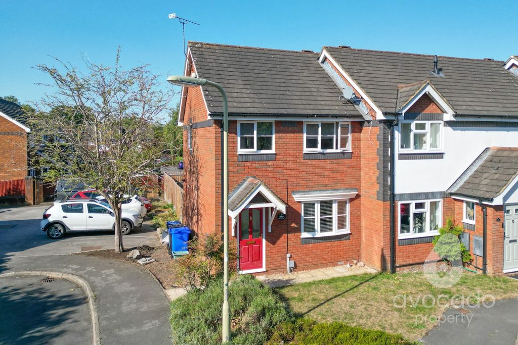 Property photo 1 of 12 4488631