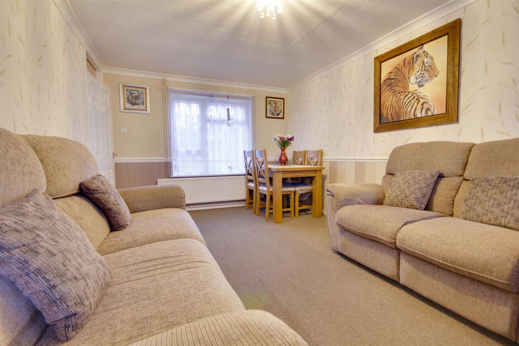 Property photo 3 of 13 Img_2502-Img_2504.Jpg