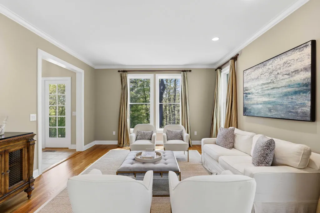 Property photo 3 of 28 <Alttext/>