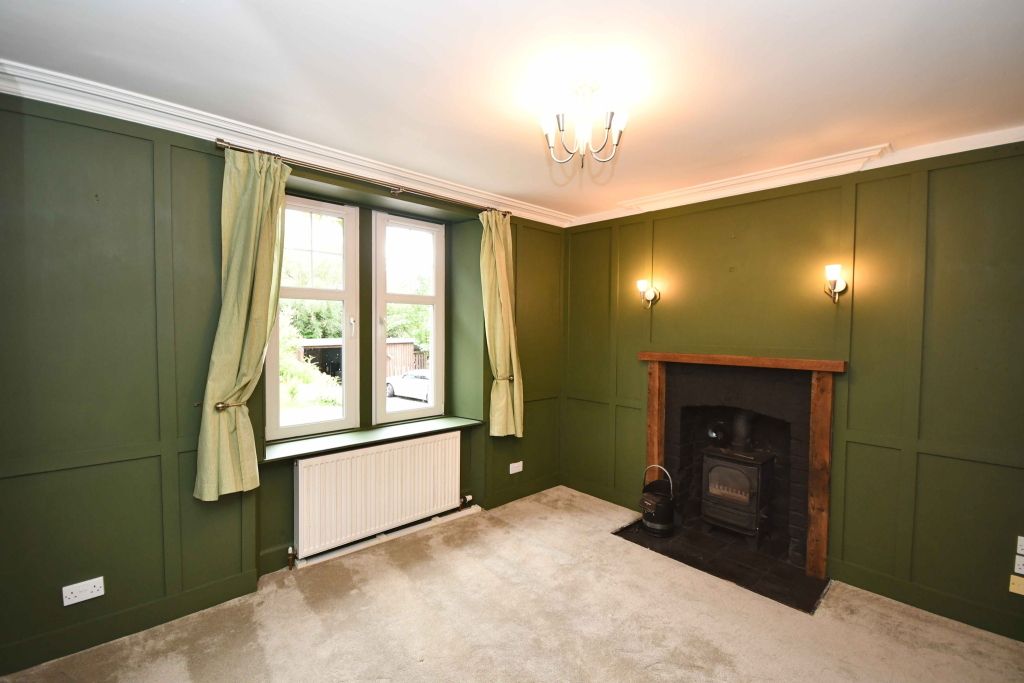 Property photo 2 of 11 Photo