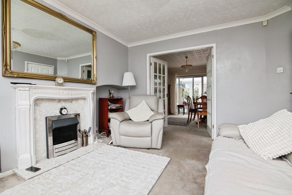 Property photo 3 of 23 Pbox-Img.Jpg