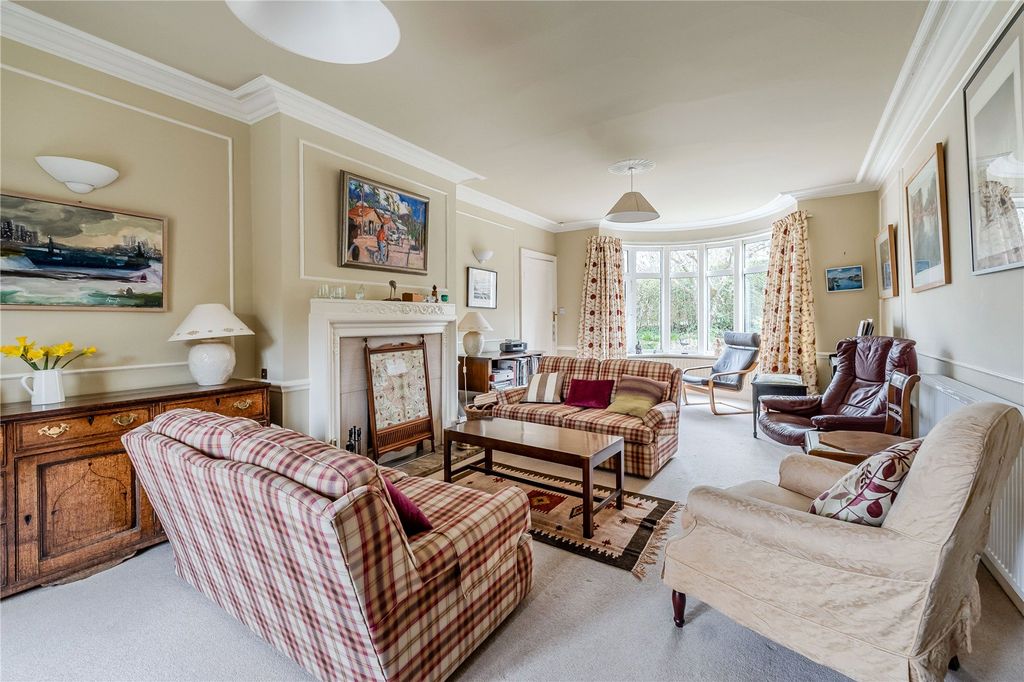 Property photo 3 of 29 Picture No. 24