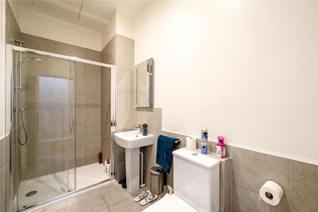 Property photo 2 of 3