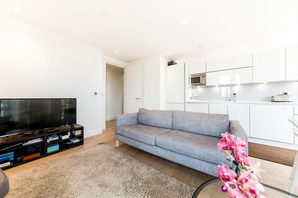 Property photo 2 of 6