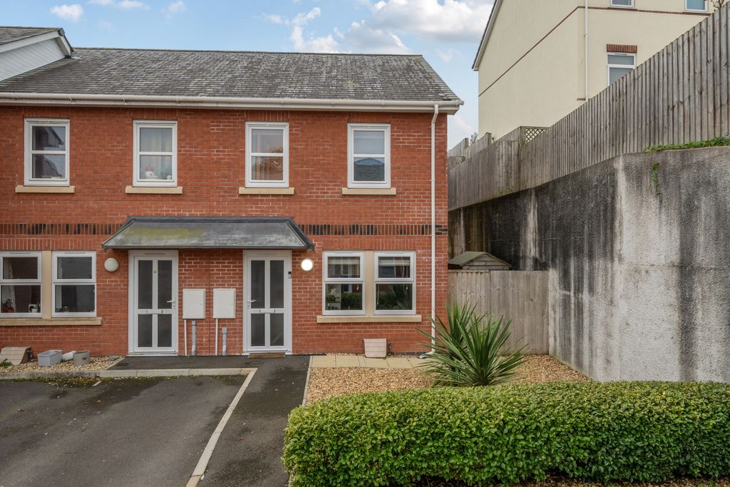 Property photo 1 of 17 1369594-19-68F91c1Fa09d0