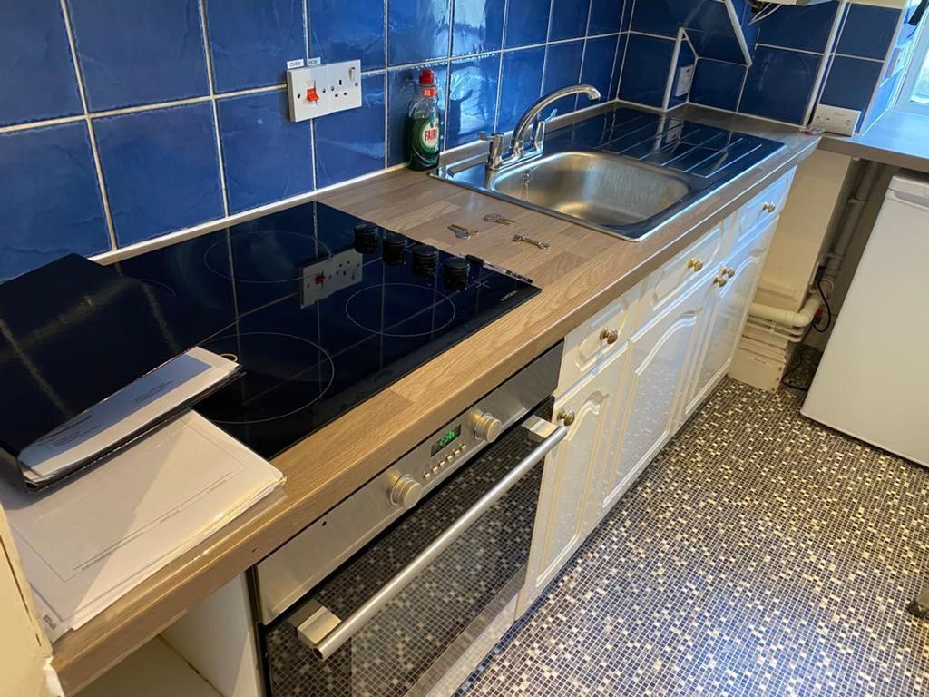 Property photo 2 of 12