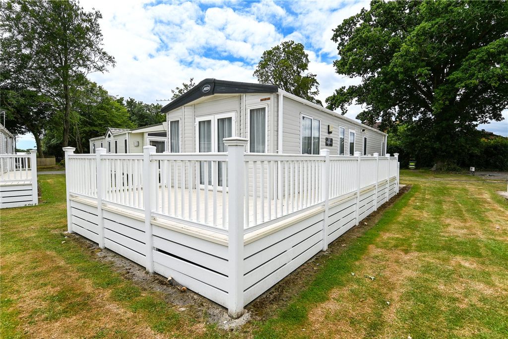 Property photo 1 of 14 Picture No. 01