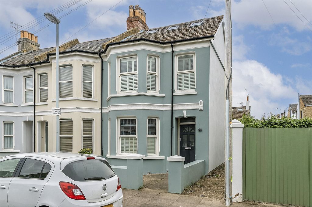 Property photo 1 of 21 Picture No. 30