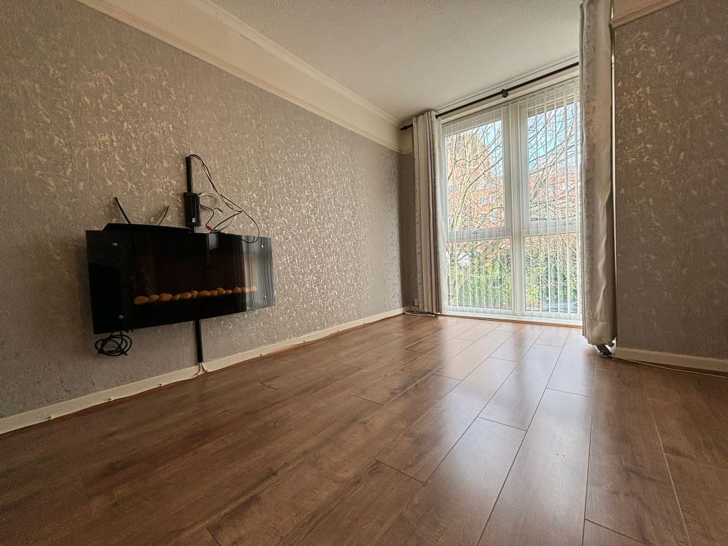 Property photo 3 of 13 Bedroom 3