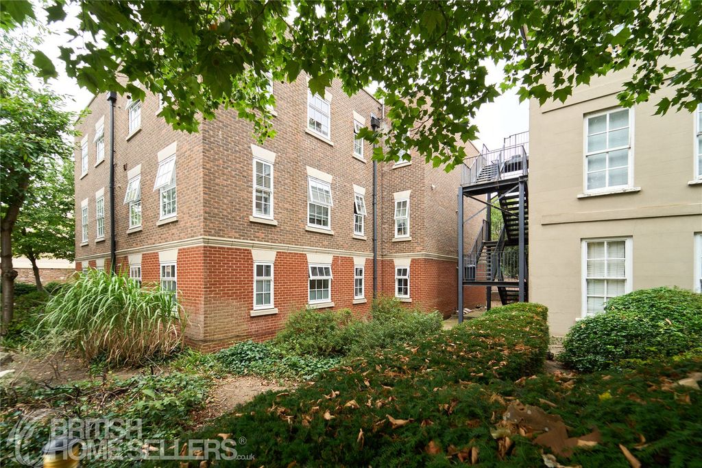 Property photo 1 of 18 Picture No. 25