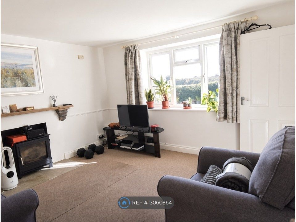 Property photo 3 of 3