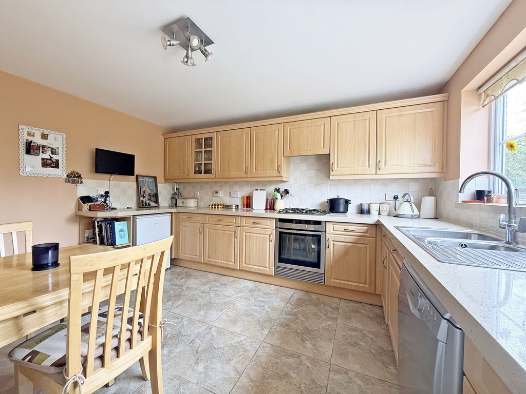 Property photo 3 of 33 Kitchen-Diner