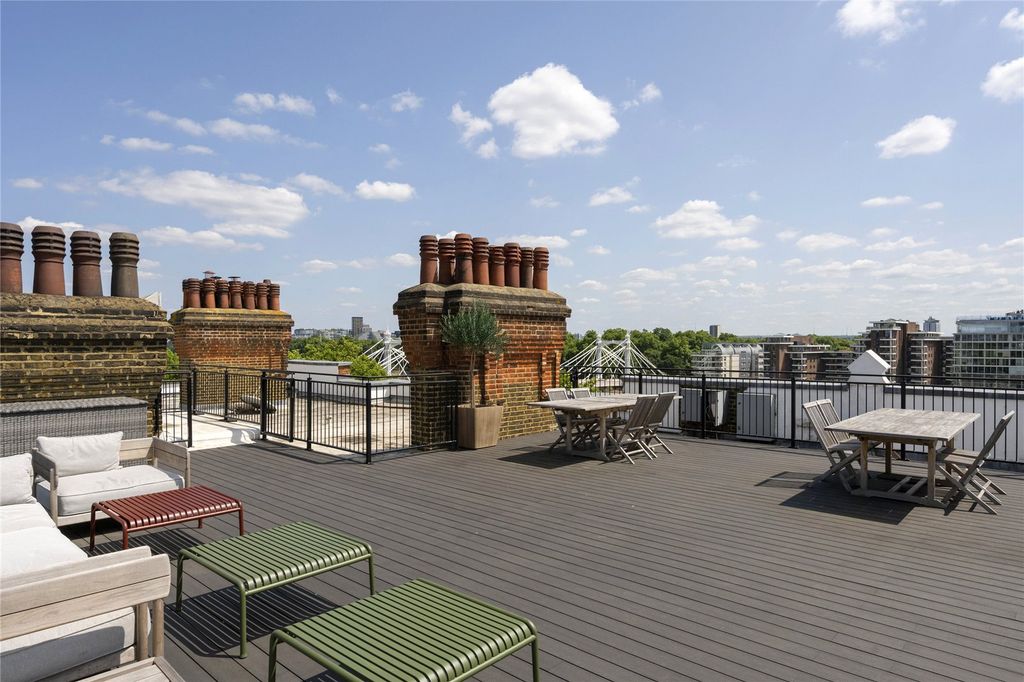 Property photo 3 of 20 Picture No. 22