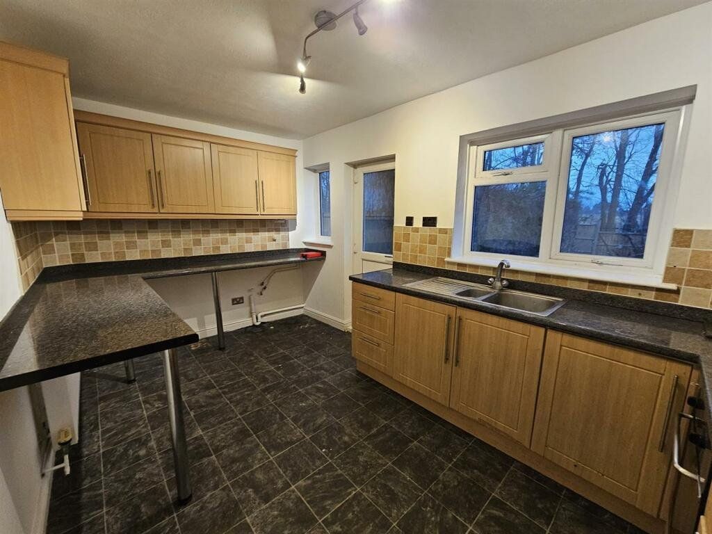 Property photo 2 of 9 Picture No. 08