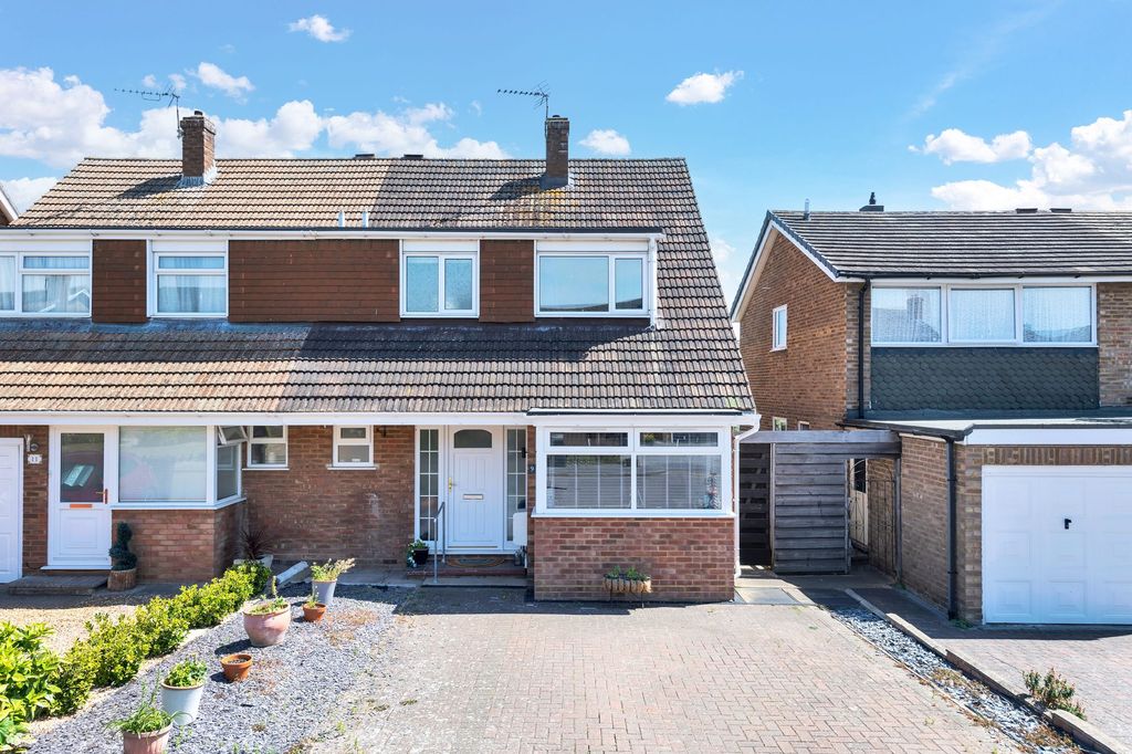 Property photo 1 of 16