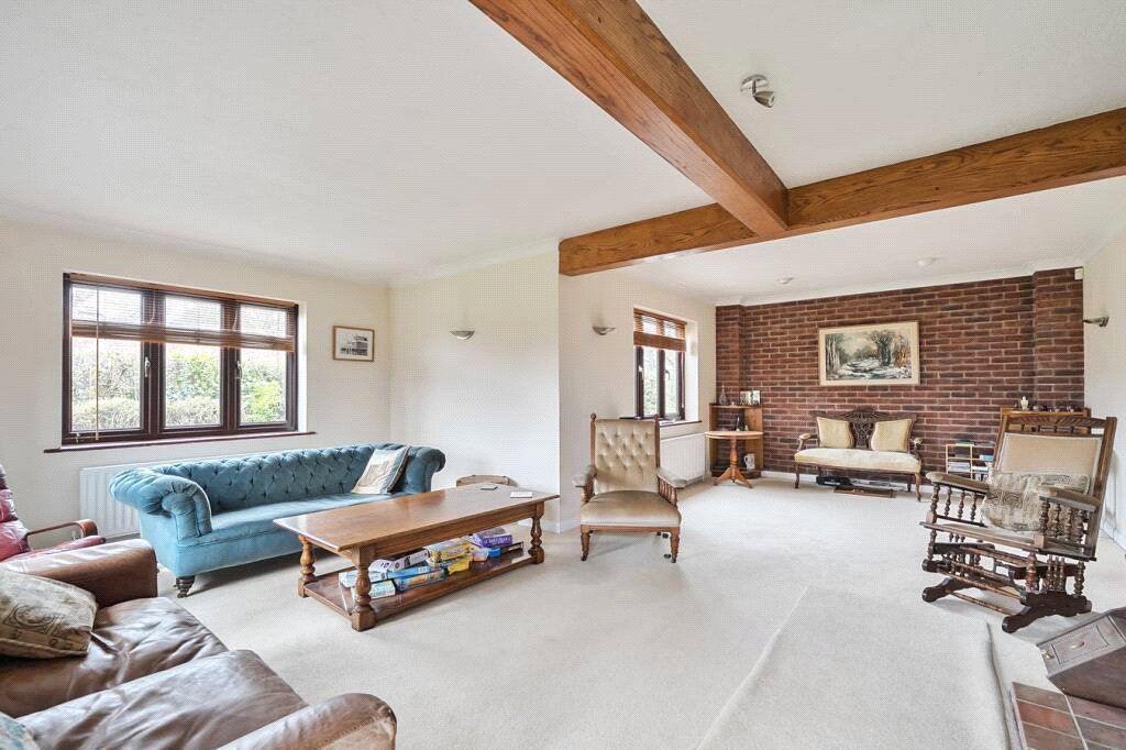 Property photo 3 of 32 Picture 3