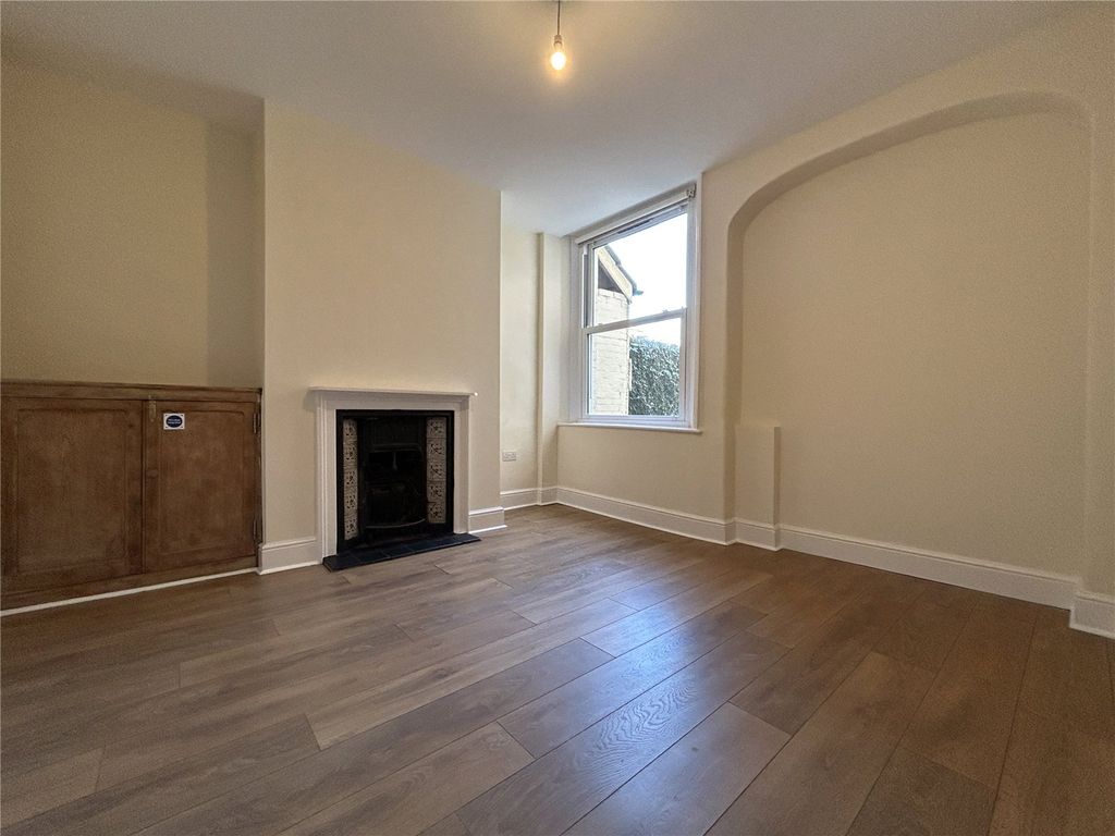 Property photo 3 of 8 Picture No. 03