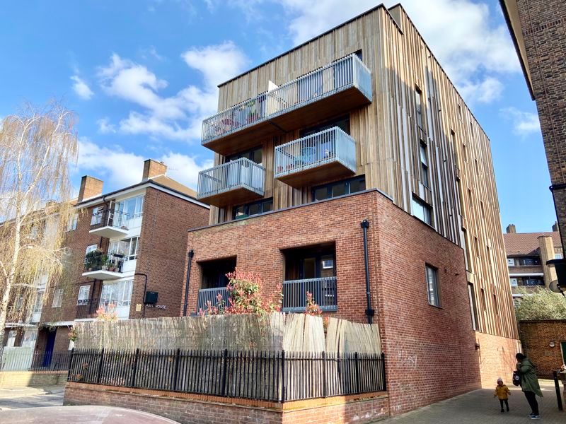 Property photo 1 of 9 Photo 9