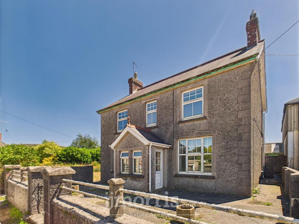 Property photo 1 of 20 Cam02122G0-Pr0345-Still034.Jpg