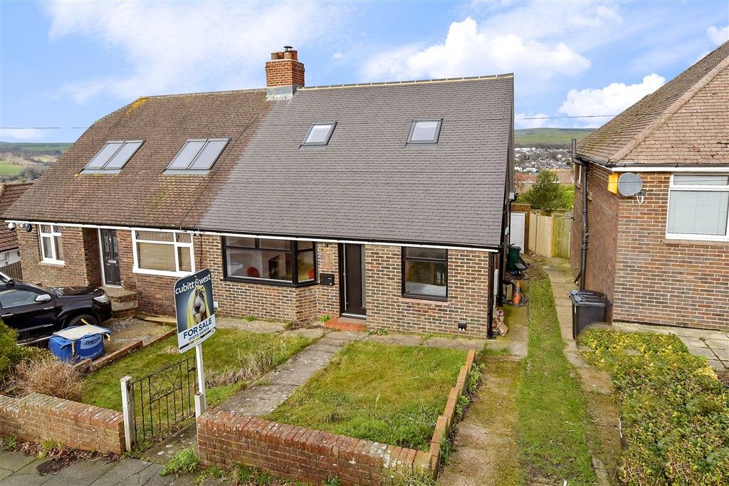 Property photo 3 of 11 External (Web)