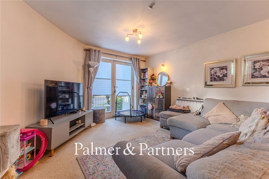 Property photo 2 of 11 Picture No. 02