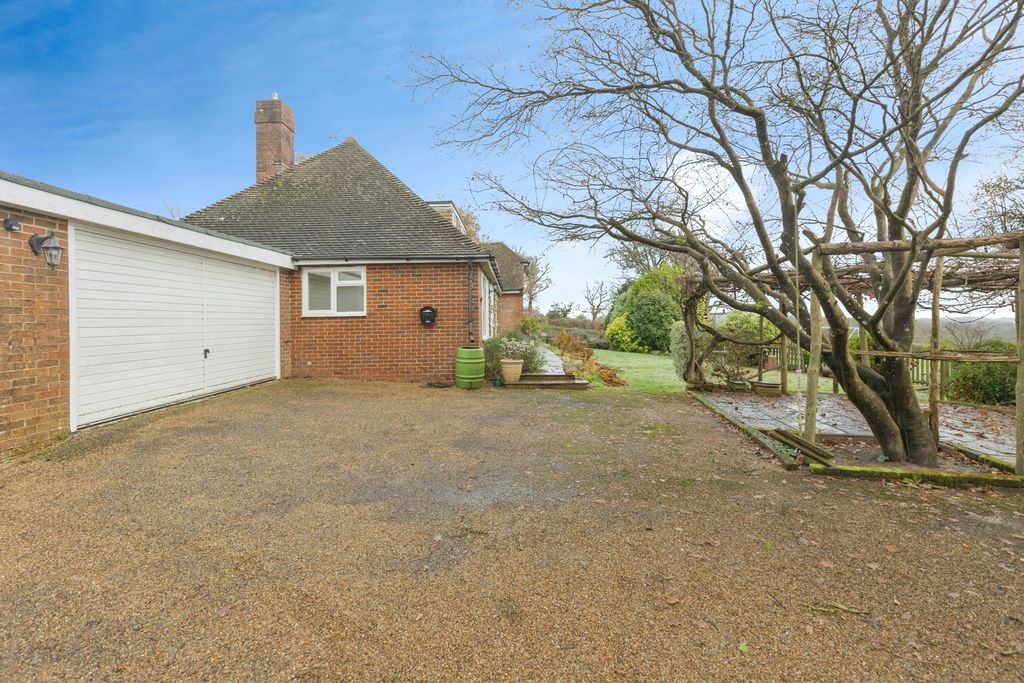 Property photo 2 of 20 Pbox-Img.Jpg