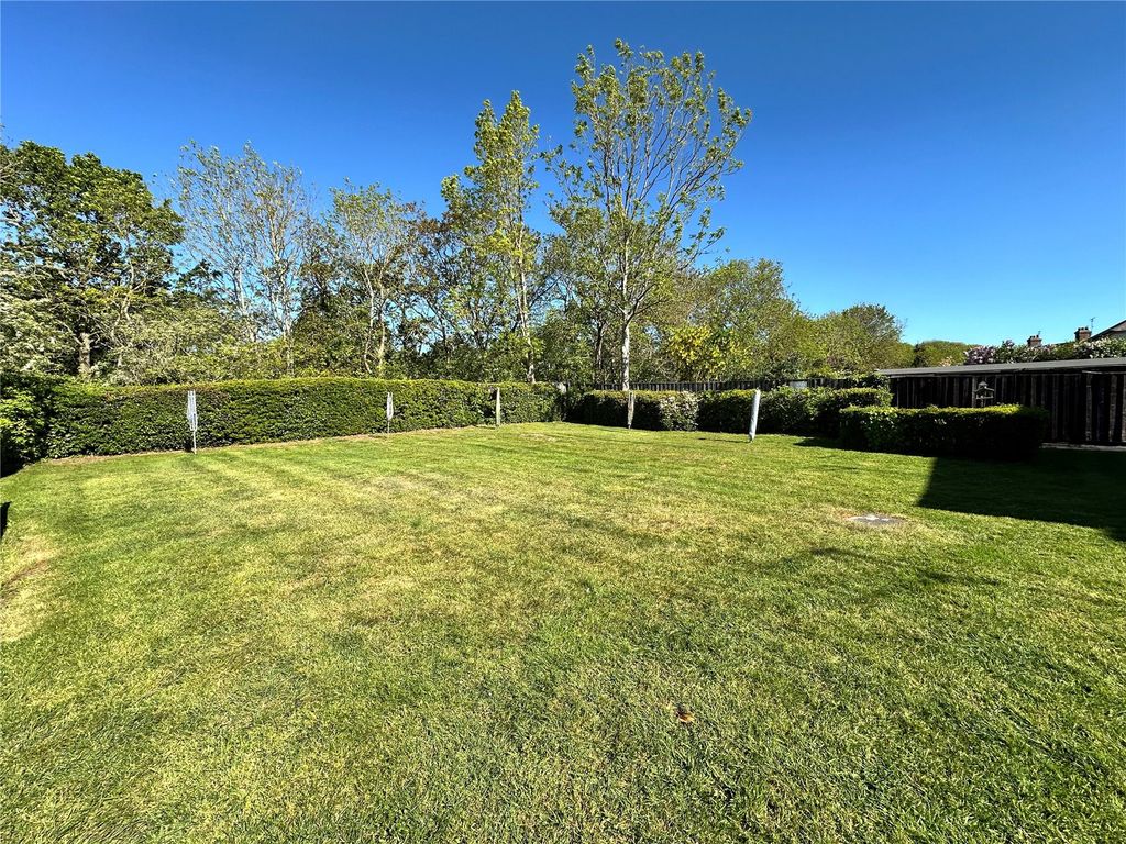Property photo 2 of 9 Picture No. 06
