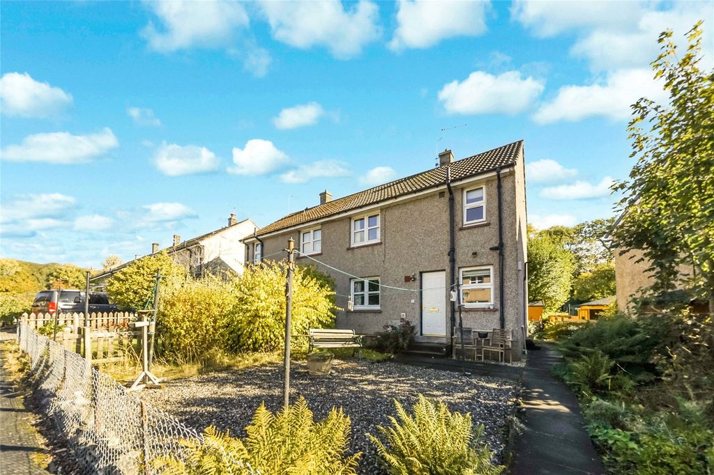 Property photo 1 of 19 External