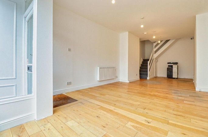 Property photo 2 of 2