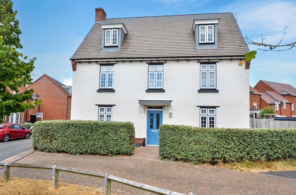 Property photo 1 of 25