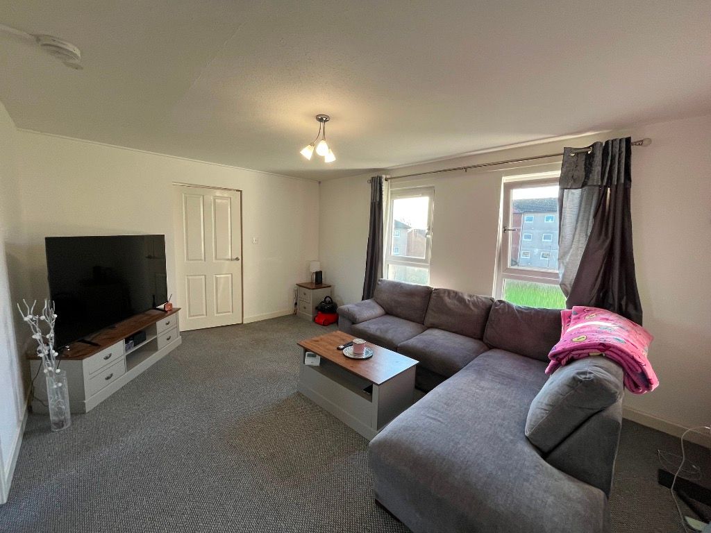 Property photo 2 of 11 Photo 2