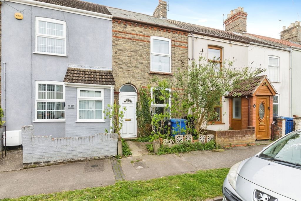 Property photo 1 of 15
