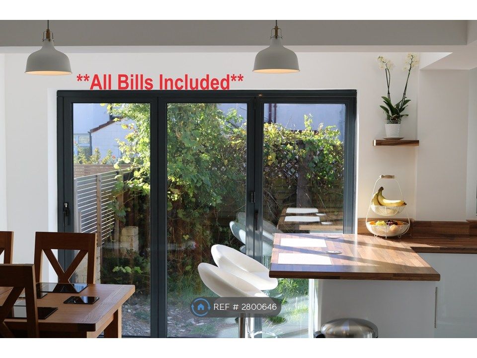 Property photo 1 of 31