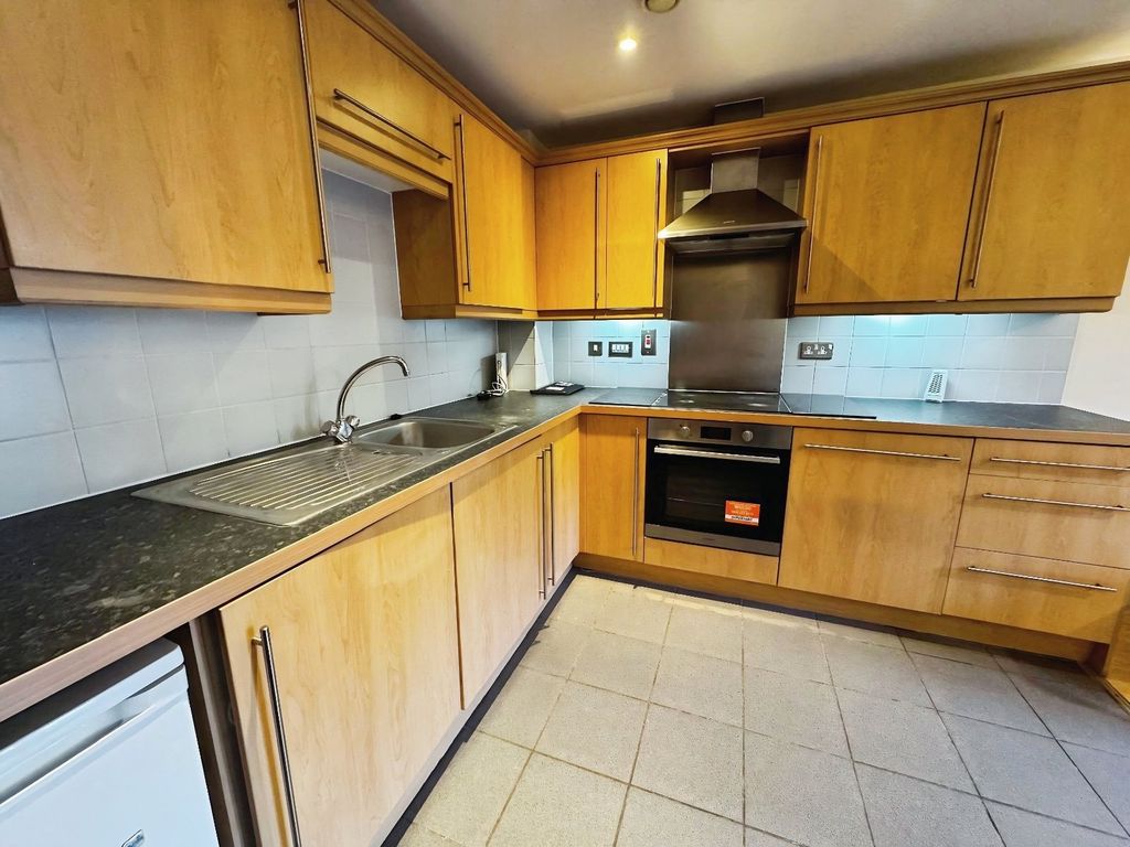 Property photo 3 of 7 Picture No. 38