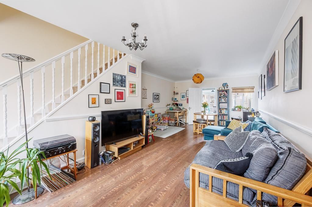 Property photo 2 of 12 Photo 2