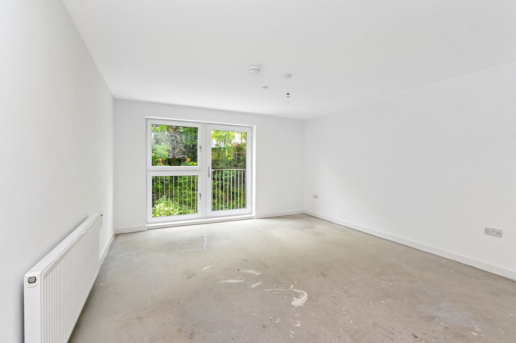 Property photo 3 of 13 Property Image 3