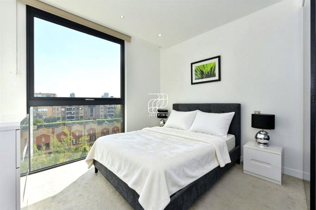 Property photo 2 of 10 4_White_Final.Png